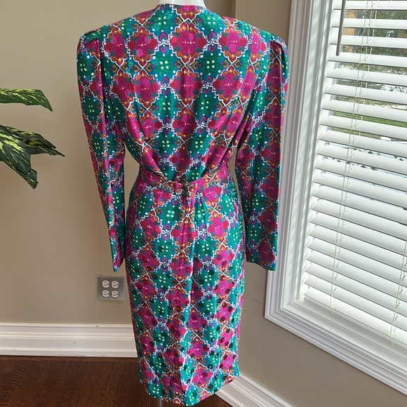 Vintage  100 %   Silk Joan Leslie 2-Piece Silk Set - Picture 7 of 9